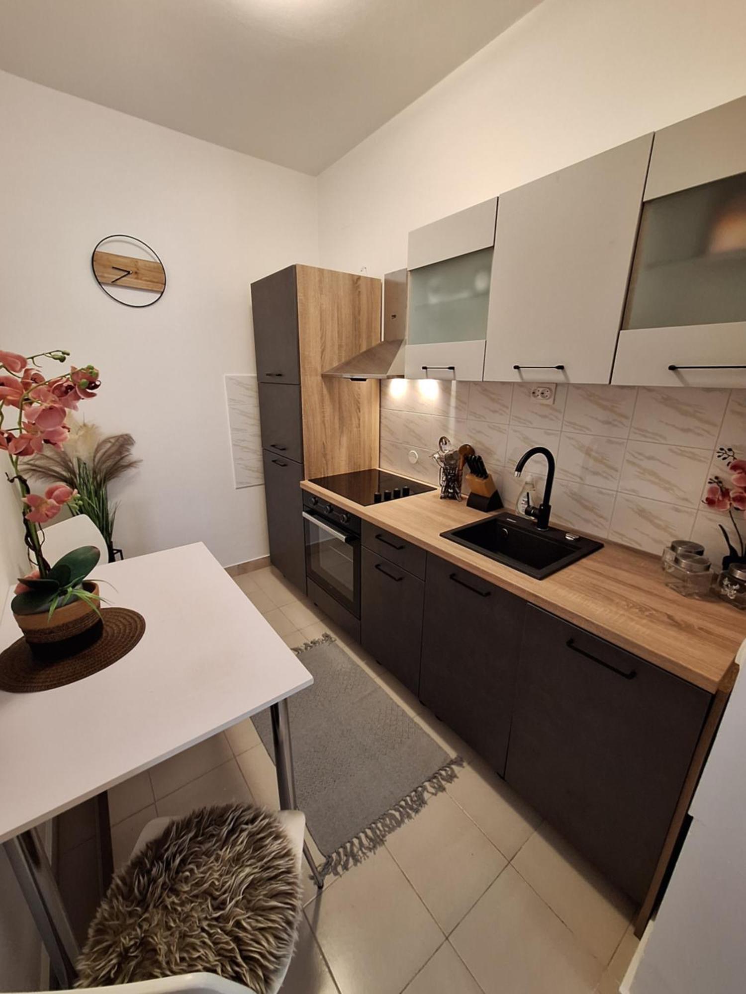 Apartman Valeria Orebić Extérieur photo